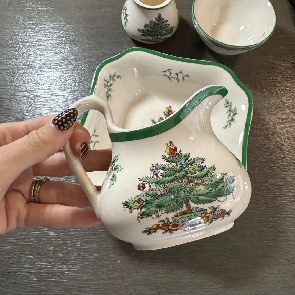Spode Christmas Dish Set Bowls Plates Creamer Tree Style